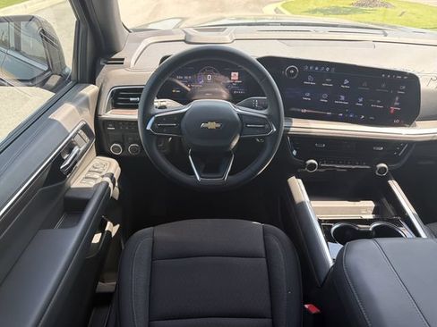 Used 2026 Chevrolet Tahoe LS RWD image 27