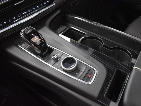 Used 2021 Cadillac Escalade Sport w/ Driver Assist Tech Package AWD/4WD image 19