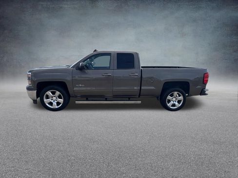 Used 2015 Chevrolet Silverado 1500 LT w/ Texas Edition, 1LT Trim RWD image 2