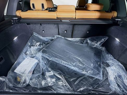 New 2026 BMW X5 xDrive40i w/ M Sport Package image 27