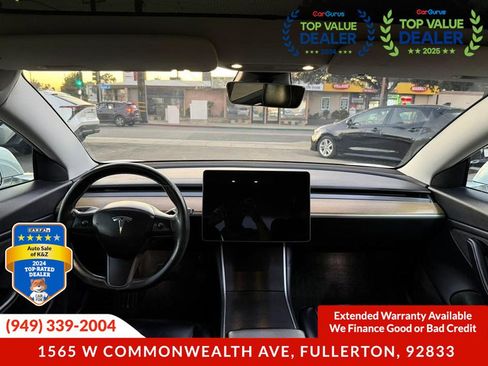 Used 2018 Tesla Model 3 Long Range image 32