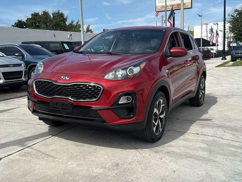 Used 2021 Kia Sportage LX AWD/4WD image 10
