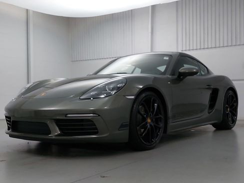 Certified 2024 Porsche 718 Cayman RWD image 1