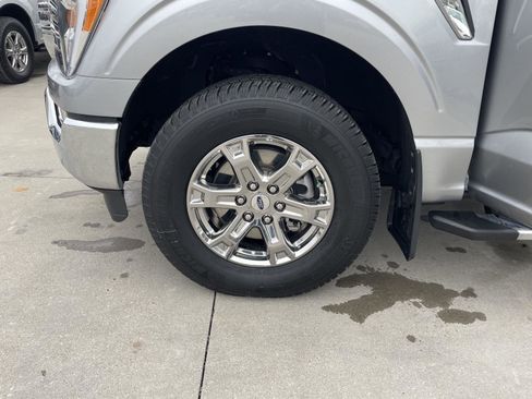 Used 2021 Ford F150 XLT w/ Equipment Group 302A High image 10