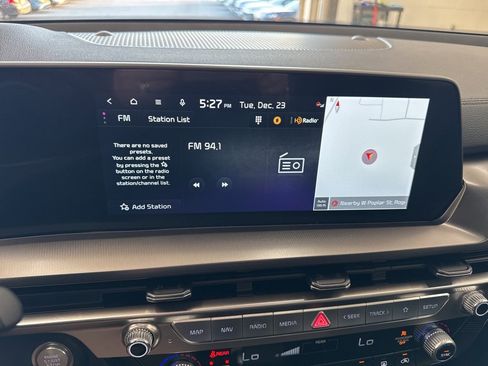 Used 2025 Kia Telluride S image 8