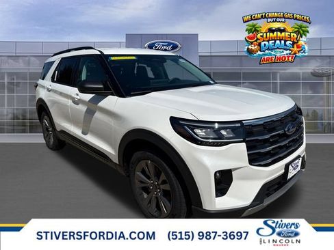 New 2026 Ford Explorer Active w/ Active Comfort Package AWD/4WD image 1