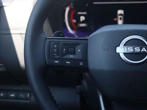 New 2026 Nissan Pathfinder Platinum AWD/4WD image 10