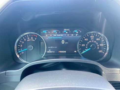 Used 2018 Ford F150 Lariat AWD/4WD image 32