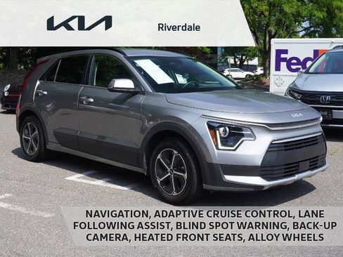 Used 2023 Kia Niro EX FWD image 1