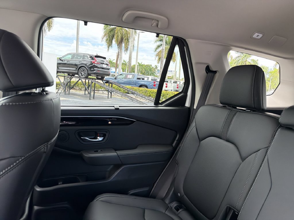 New 2026 Honda Pilot EX-L image 13