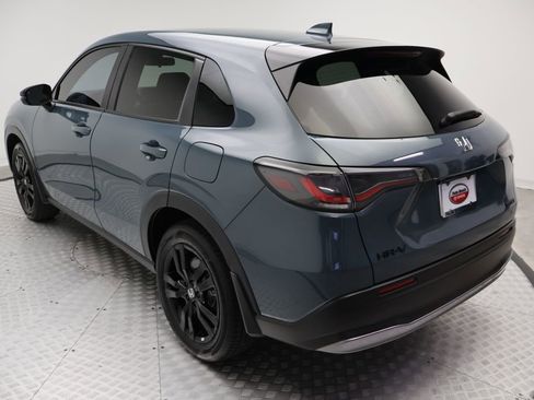 Used 2026 Honda HR-V Sport image 11