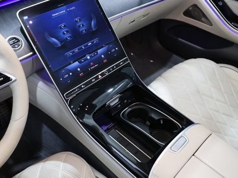 Used 2022 Mercedes-Benz S 580 4MATIC Sedan image 26