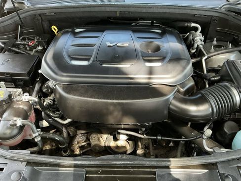 Used 2019 Dodge Durango SXT AWD/4WD image 23