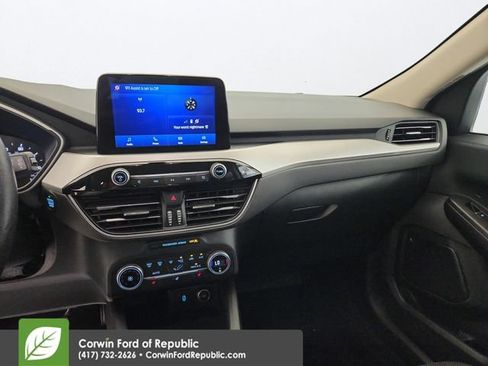 Used 2020 Ford Escape SEL AWD/4WD image 18