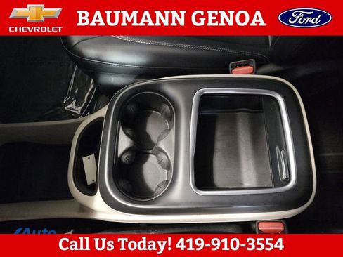 Used 2024 Chrysler Pacifica Touring-L FWD image 22