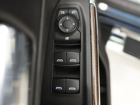 Used 2021 Chevrolet Silverado 1500 RST AWD/4WD image 19