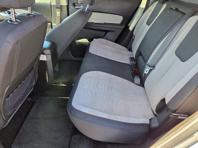Used 2017 Chevrolet Equinox LT AWD/4WD image 11