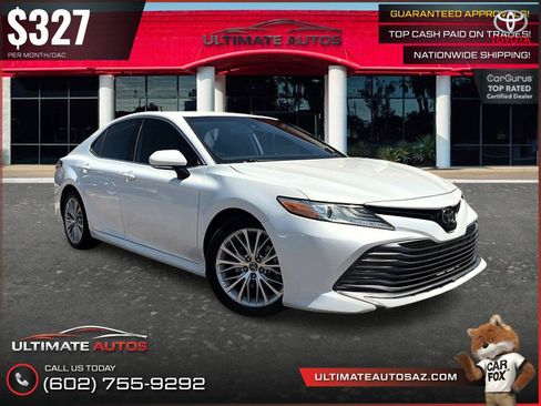 Used 2019 Toyota Camry XLE w/ Carpet Mat Package FWD image 1