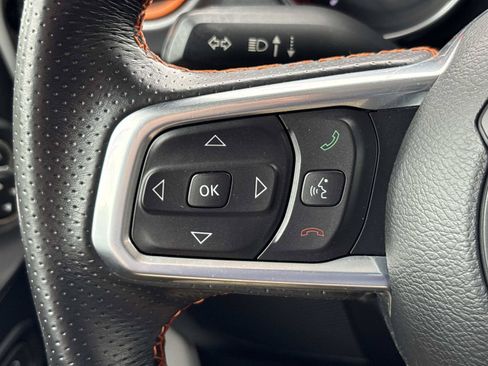 Used 2021 Jeep Gladiator Mojave w/ LED Lighting Group AWD/4WD image 15