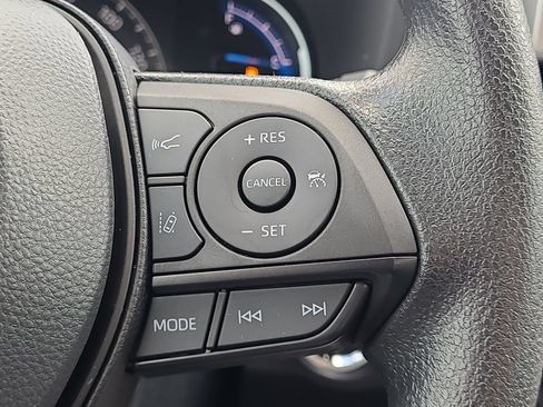 Certified 2024 Toyota RAV4 XLE AWD/4WD image 20