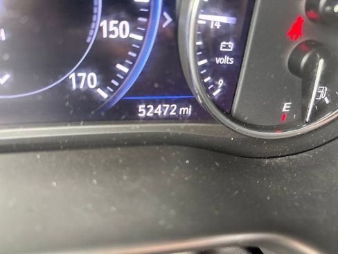 Used 2024 Buick Enclave Premium AWD/4WD image 16