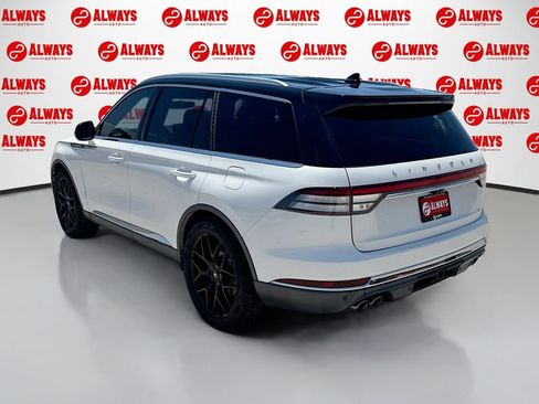 Used 2020 Lincoln Aviator Reserve w/ Class IV Trailer Tow Package AWD/4WD image 8