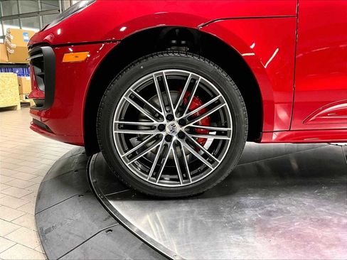 New 2026 Porsche Macan S image 11