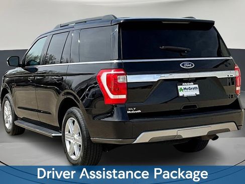 Used 2019 Ford Expedition XLT w/ Equipment Group 202A image 4