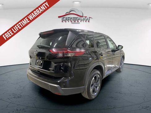 Used 2025 Nissan Rogue SV AWD/4WD image 19