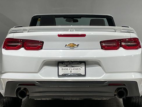 Used 2019 Chevrolet Camaro LT RWD image 33