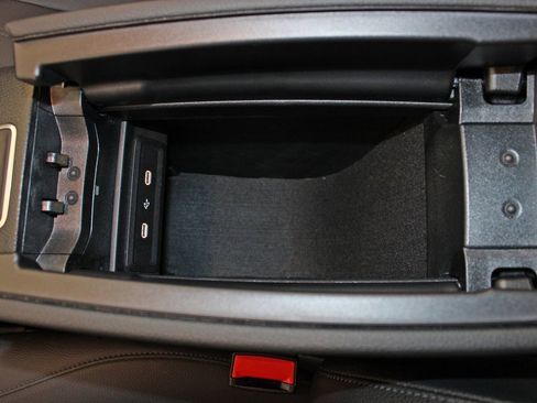 Certified 2025 Mercedes-Benz GLA 250 image 23