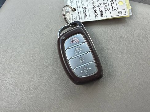 Used 2015 Hyundai Sonata Sport w/ Option Group 03 FWD image 29