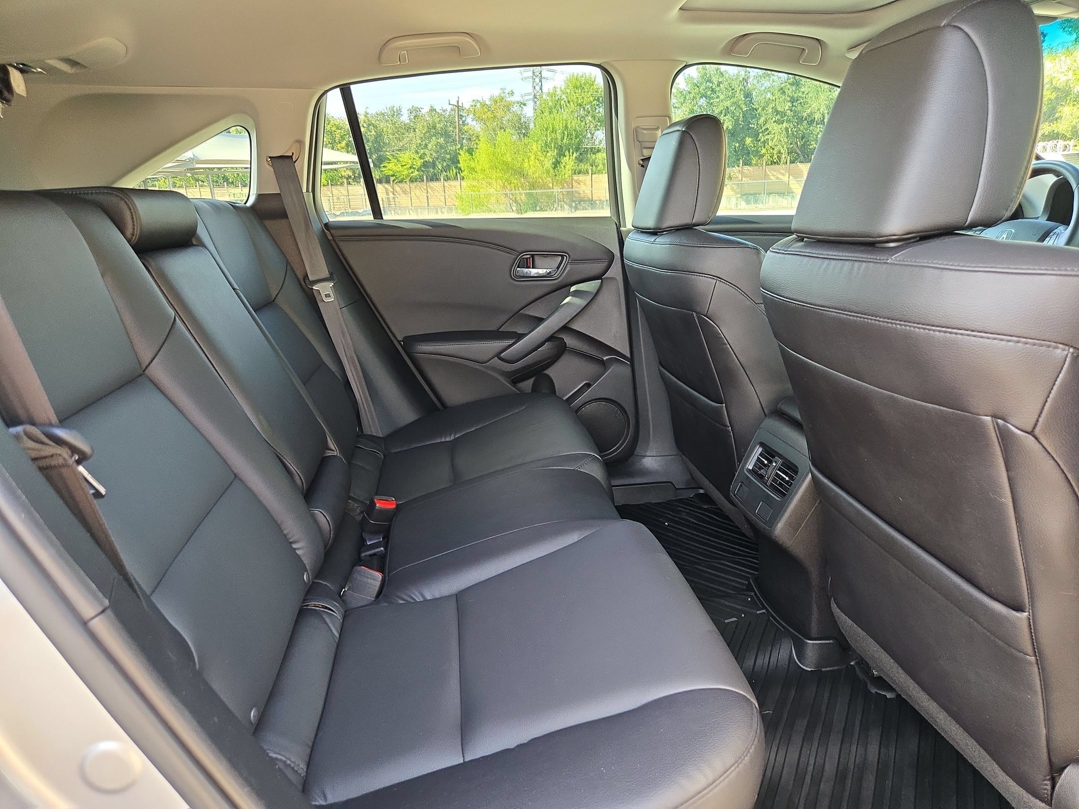 Used 2018 Acura RDX FWD image 25