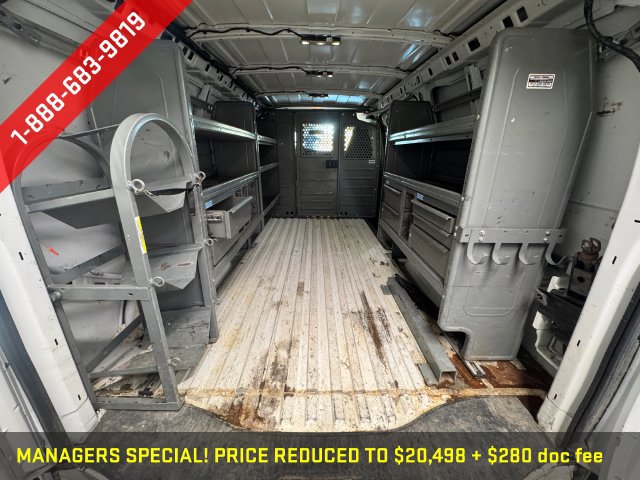Used 2018 Chevrolet Express 2500 RWD image 14