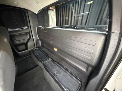 Used 2019 Toyota Tacoma SR RWD image 30