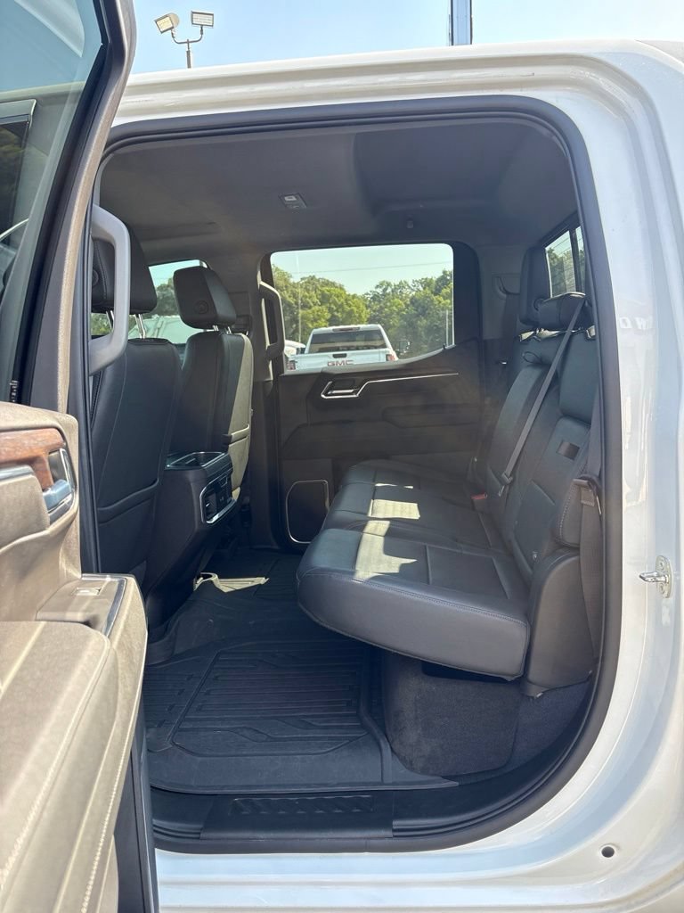 Used 2023 GMC Sierra 1500 SLT w/ SLT Convenience Package AWD/4WD image 22
