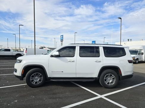 Used 2022 Jeep Wagoneer Series I image 10