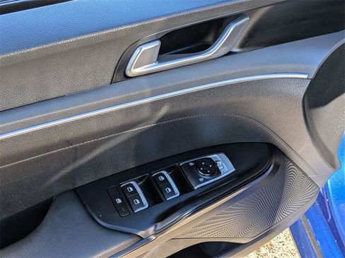 Used 2023 Kia K5 GT-Line w/ GT-Line Premium Package image 11