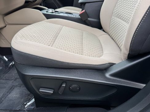 Certified 2021 Ford Escape SE w/ Convenience Package image 15