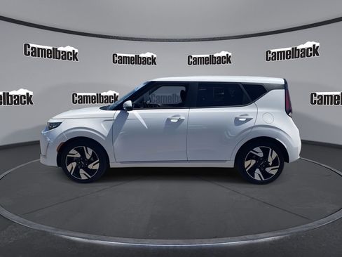 Certified 2024 Kia Soul GT-Line FWD image 4