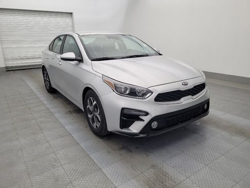 Used 2019 Kia Forte LXS image 13