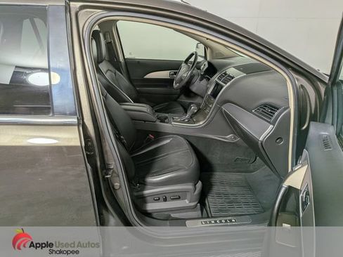 Used 2011 Lincoln MKX AWD w/ 101A Rapid Spec Order Code image 33