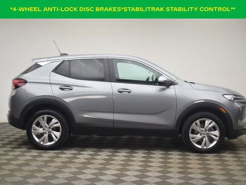 Used 2025 Buick Encore GX Preferred w/ Comfort Package AWD/4WD image 13
