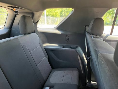 Used 2023 Chevrolet Traverse LT AWD/4WD image 31