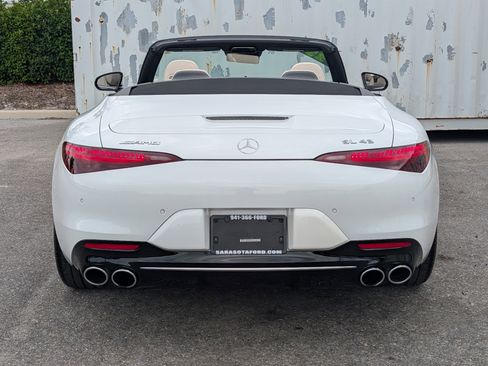 Used 2023 Mercedes-Benz SL 43 AMG w/ Driver Assistance Package image 5