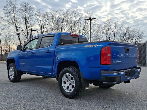 Used 2022 Chevrolet Colorado LT w/ LT Convenience Package image 7