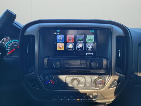 Used 2018 GMC Sierra 2500 Denali w/ Duramax Plus Package image 23