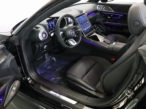 Used 2022 Mercedes-Benz SL 63 AMG 4MATIC image 22