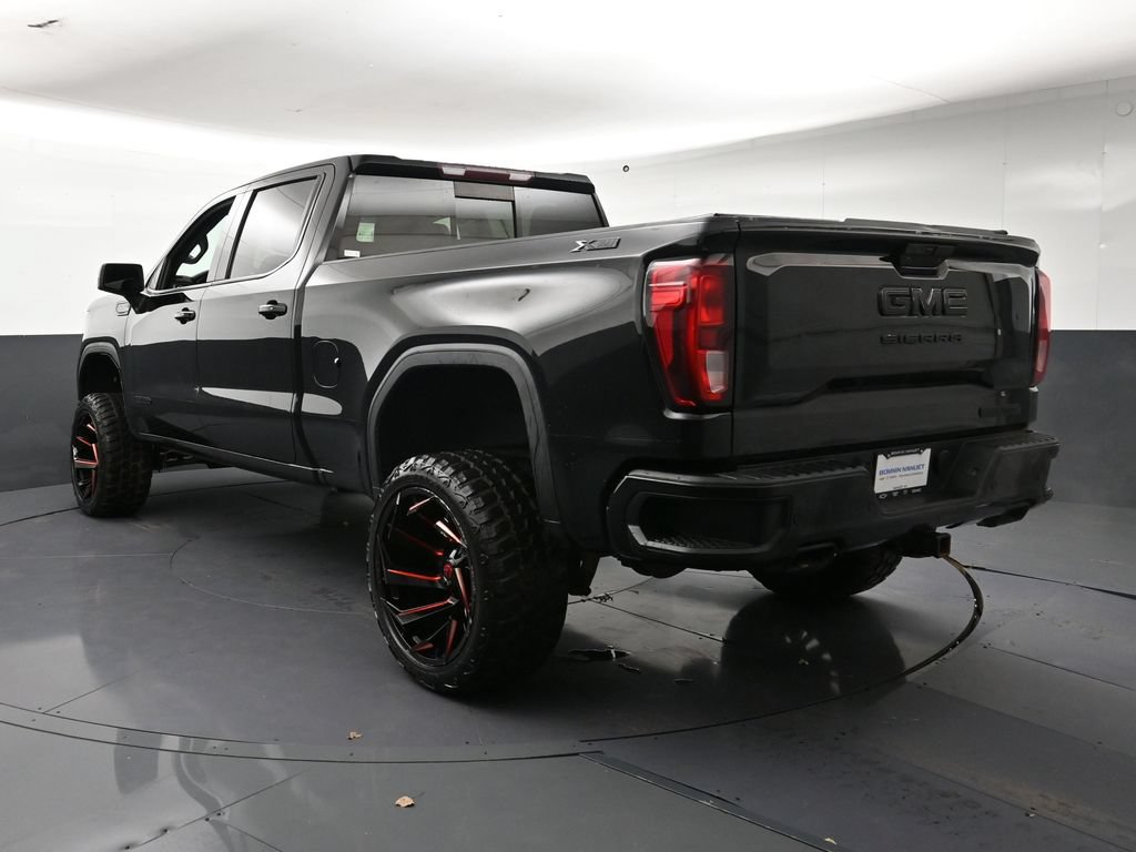 Used 2020 GMC Sierra 1500 Elevation w/ Elevation Value Package AWD/4WD image 3