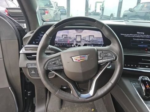 Used 2024 Cadillac Escalade Sport w/ LPO, ONYX Package image 4